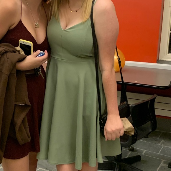 Plain Green Formal Dress - Picture 2 of 2